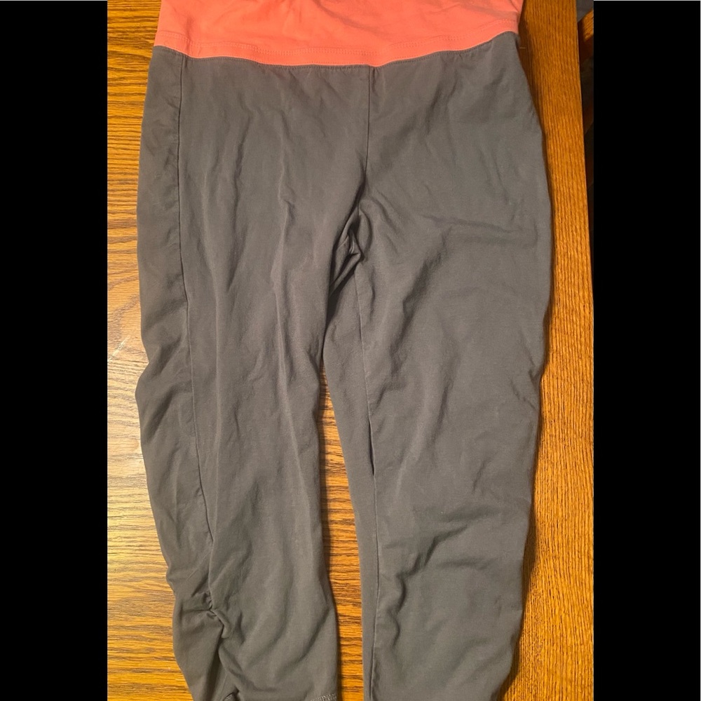 Grey Large  CRB Girl leggings